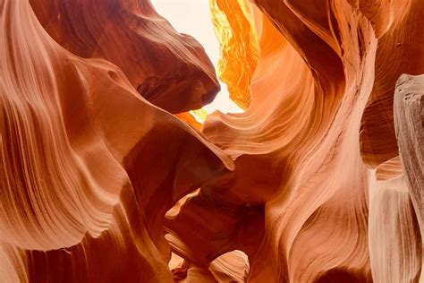 The Best Lower Antelope Canyon Tours and Tips for Visiting - CS Ginger Travel