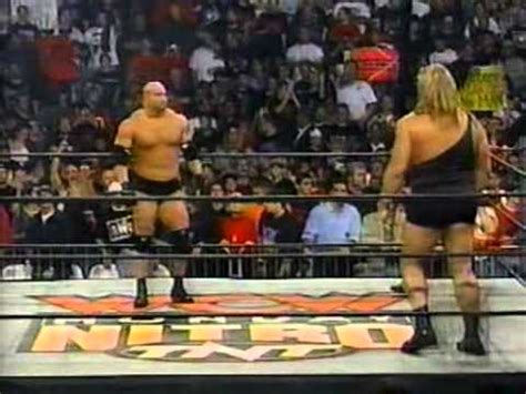 The Big Show (Giant) v.s Goldberg WCW Nitro 12/10/1998 - YouTube