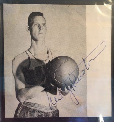 Neil Johnston – Hall of Fame Basketball Player