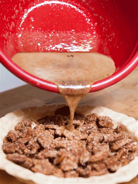 Then top off with the liquid filling: | Here's How To Make A Delicious Whiskey Pecan Pie ...