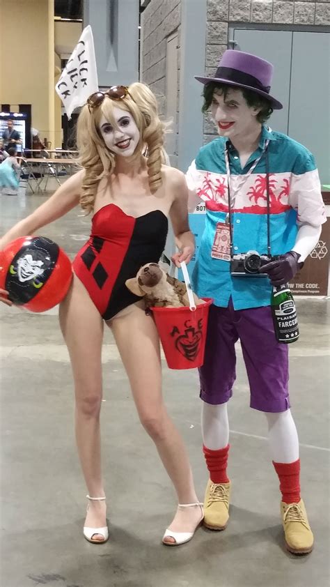 Joker and Harley Quinn Summer Vacation Cosplay