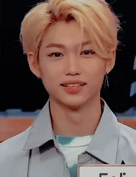 STRAY KIDS Felix Stray Kids, Fanfiction, Wattpad, Kpop, Chris Chan, Kid ...