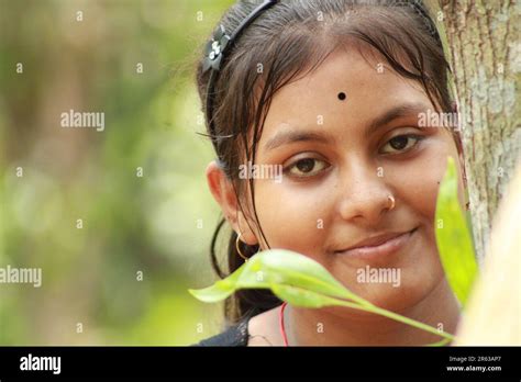 Asian village girl hi-res stock photography and images - Alamy