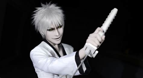 White Ichigo Cosplay on We Heart It | Anime cosplay costumes, Bleach ...