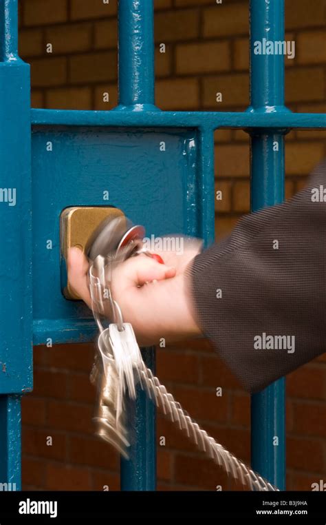 Prison uk lock keys hi-res stock photography and images - Alamy