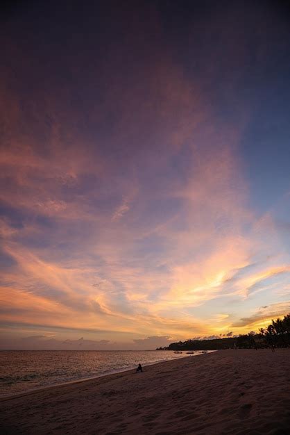 Premium Photo | Sunset on the beach in bali