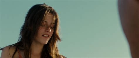 Into The Wild - Kristen Stewart Image (14641010) - Fanpop