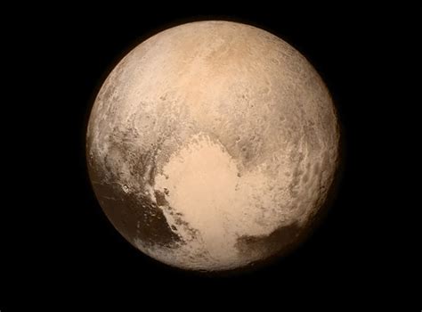 Pluto's heart named 'Tombaugh Regio' in celebration of dwarf planet's ...