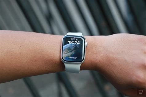 Apple Watch Series 8 is back on sale for $329 | Engadget