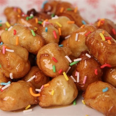 Struffoli | Struffoli recipe, Recipes, Food