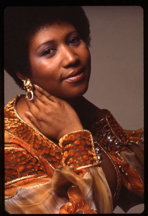 Beautiful Pics of Aretha Franklin Photographed by Anthony Barboza in 1971 | Vintage News Daily