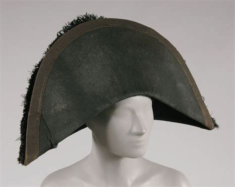 Man's Bicorne Hat (Chapeau-bras) | Historical clothing patterns, Historical clothing, Hats