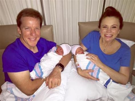 Jeff Dunham, wife Audrey welcome twin sons