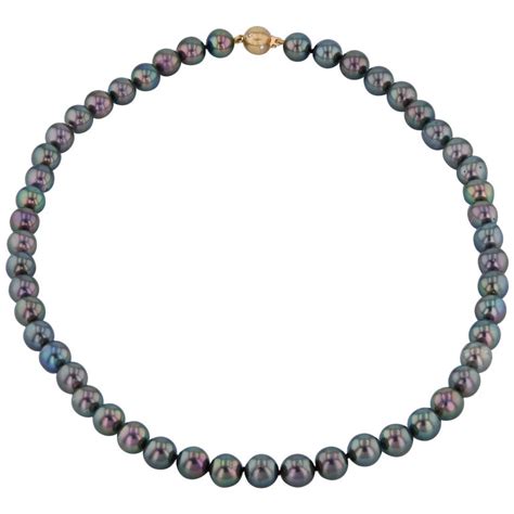 Fifty Black Akoya Pearl Necklace For Sale at 1stdibs