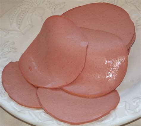 File:Bologna lunch meat style sausage.JPG - Wikimedia Commons