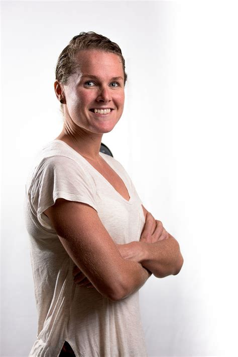 Athlete Profile: Flora Duffy — World Triathlon