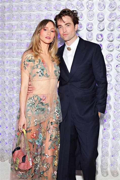 Suki Waterhouse's Pregnancy Came at 'Right Time' With Robert Pattinson ...