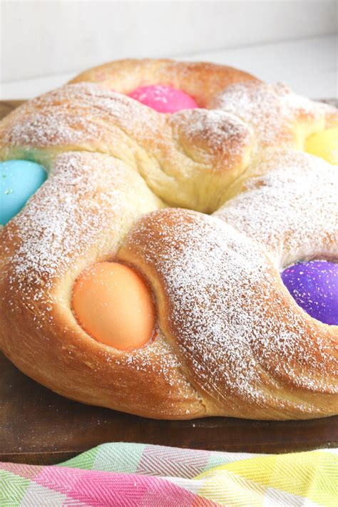 Bread Machine Easter Bread - Hey Mom! What's Cooking?