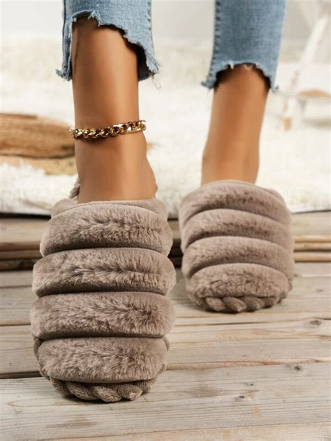 Minimalist Fluffy Bedroom Slippers | SHEIN USA