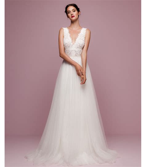 Daalarna Couture Bridal Designer | Bella Bleu Bridal Utah Wedding Dress ...