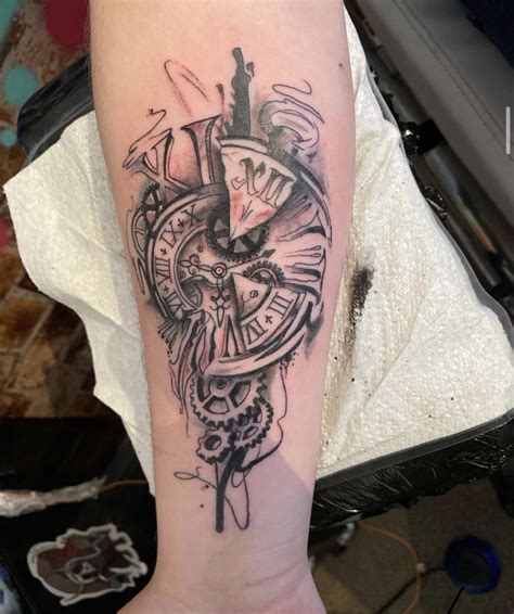 Broken Clock Tattoo Drawing