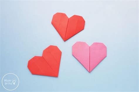 Easy Origami Heart (Step by Step Instructions) | Mombrite