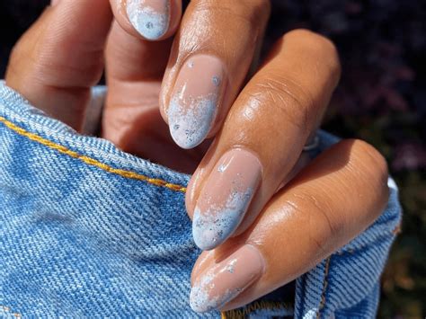 19 Sparkling Glitter French Tip Nail Ideas to Try ASAP