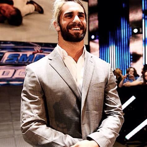 dearnobodythanksforlistening: Seth Rollins Suit... - Puh-leaze