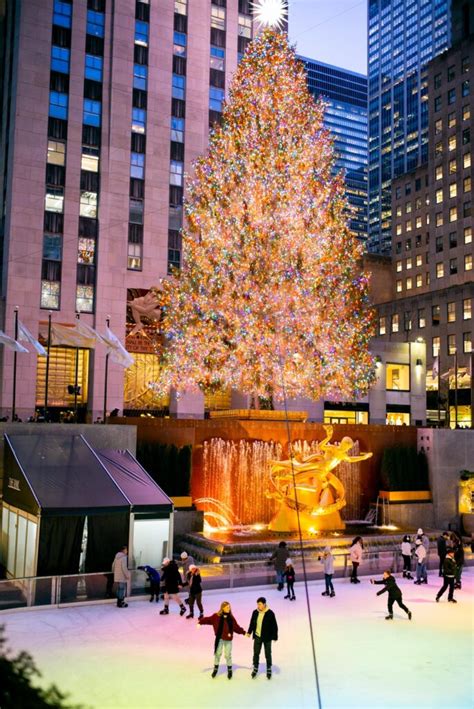 10 EPIC Ice Skating Rinks in New York City (+ FREE Rinks)