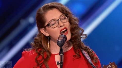 'AGT' Finalist Mandy Harvey Releases Book