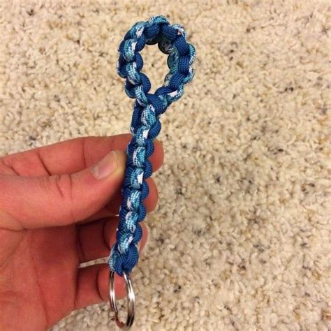 Paracord Keychain Instructions | Paracord keychain, Paracord bracelet tutorial, Paracord braids