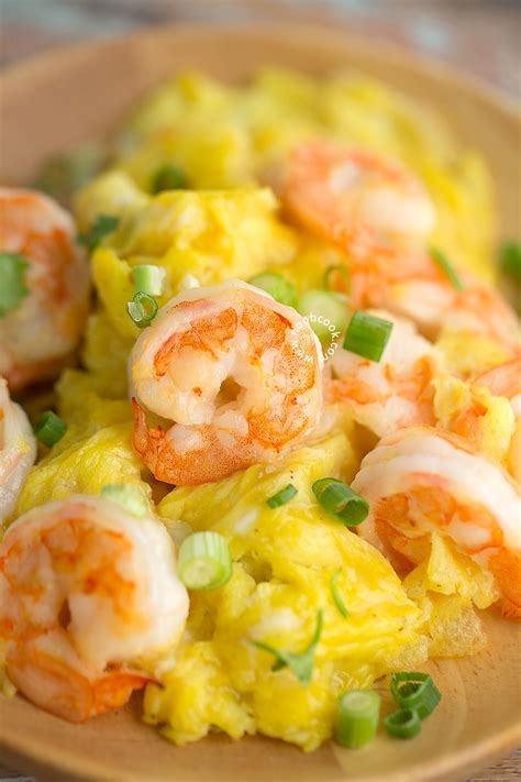 Chinese Prawn Omelette Recipe | Shrimp Omelete | NoobCook.com | Omlet ...
