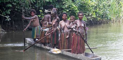 Sepik | PNG | Luxe and Intrepid Asia | Remote Lands