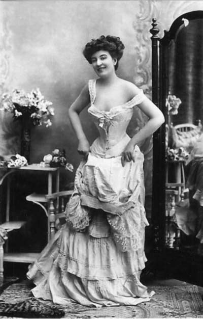 21 Victorian and Edwardian Corset Pinups | The Lingerie Addict