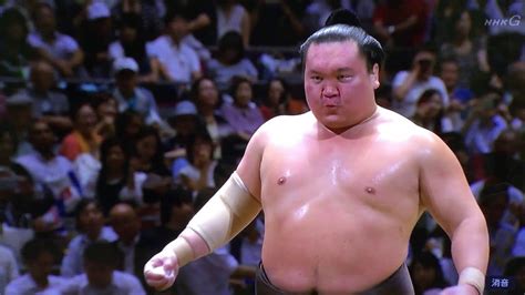 Hakuho Shō "The Best Sumo of All Time" HD Yokozuna Highlights - YouTube