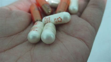 Pills And Capsules Free Stock Photo - Public Domain Pictures