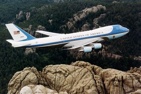 VC-25 Air Force One | Military.com