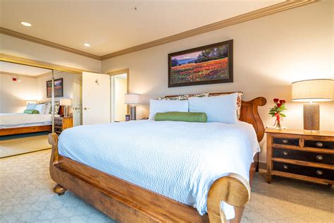 Book the Bellwether Suite at Hotel Bellwether | Bellingham, WA