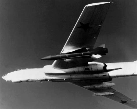 Tu-16 Badger G | Cruise missile, Aircraft, Military aircraft