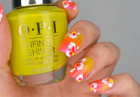 NAILS | Hawaiian Flower Nail Art #MidWeekMani | Cosmetic Proof ...