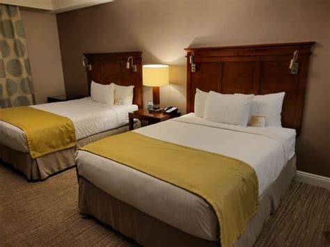 AYRES HOTEL ANAHEIM - Updated December 2024 - 289 Photos & 398 Reviews - 2550 E Katella Ave ...