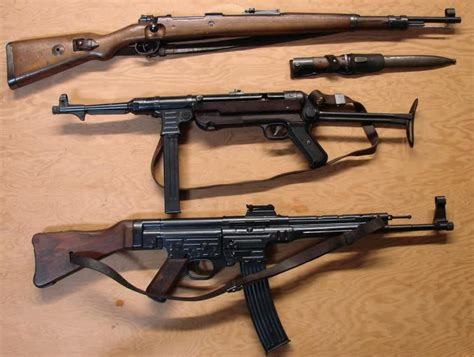 German Soldiers Ww2, German Army, Mg34, K98, Ww2 Weapons, Battle Rifle, Fire Powers, Cool Guns ...