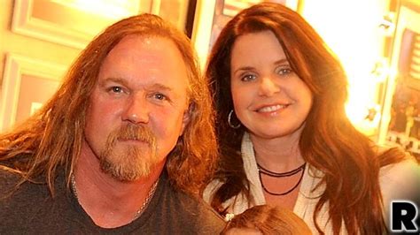 Forgive & Forget! Trace Adkins' Wife Calls Off Their $20 Million Divorce