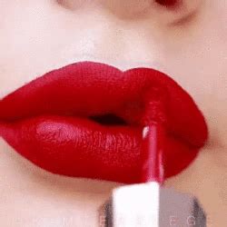 makeup | Smeared lipstick, Lipstick mark, Makeup
