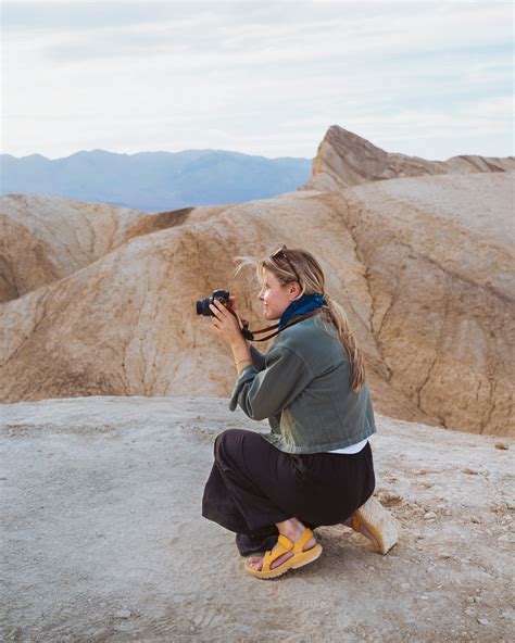 Zabriskie Point Death Valley View – How to Visit the Best View in Death ...