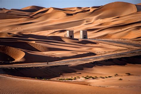 Explore Liwa and some off-roading in the desert this Eid holiday | Time ...