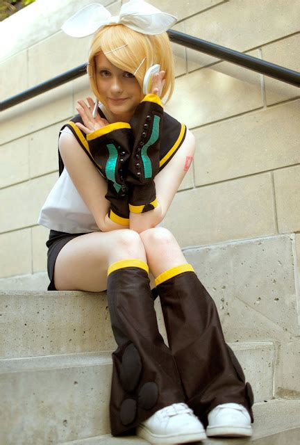 Elarte Cosplay: Vocaloid - Kagamine Rin Cosplay