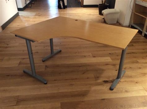 Ikea L Shaped Desk : Best L Shaped Desk Ikea | Consumer Insight - Slanted legs can look great ...