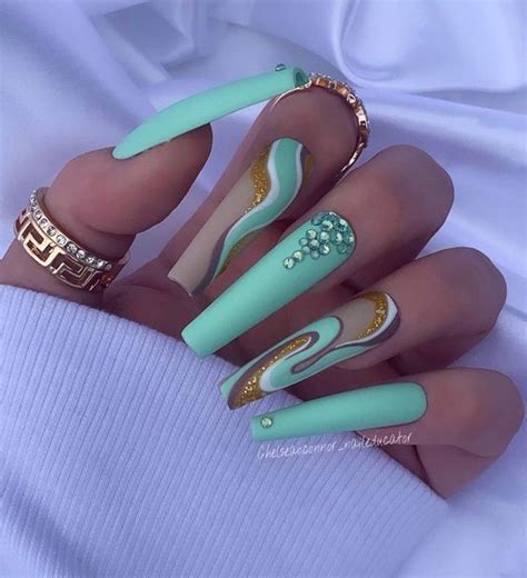 15 Refreshing Mint Nails That Are Easy On The Eyes in 2024 | Mint green ...
