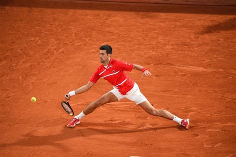 Novak Djokovic holds off Stefanos Tsitsipas to secure a spot in his ...